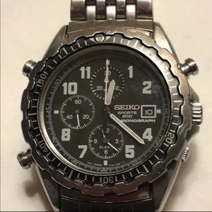 Seiko Men's Sports 200 Chronograph watch